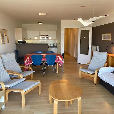 Apartment Seaflower 102 Right On The