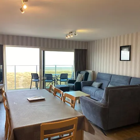 Apartment Seaflower 102 Right On The